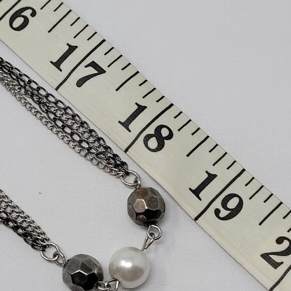 Express Layered Opera Necklace Gunmetal Faux Pearl 38" - Picture 3 of 5
